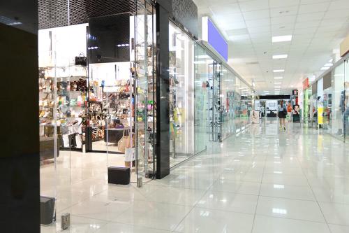 Как влияет расположение магазина на продажи: исследования и практика